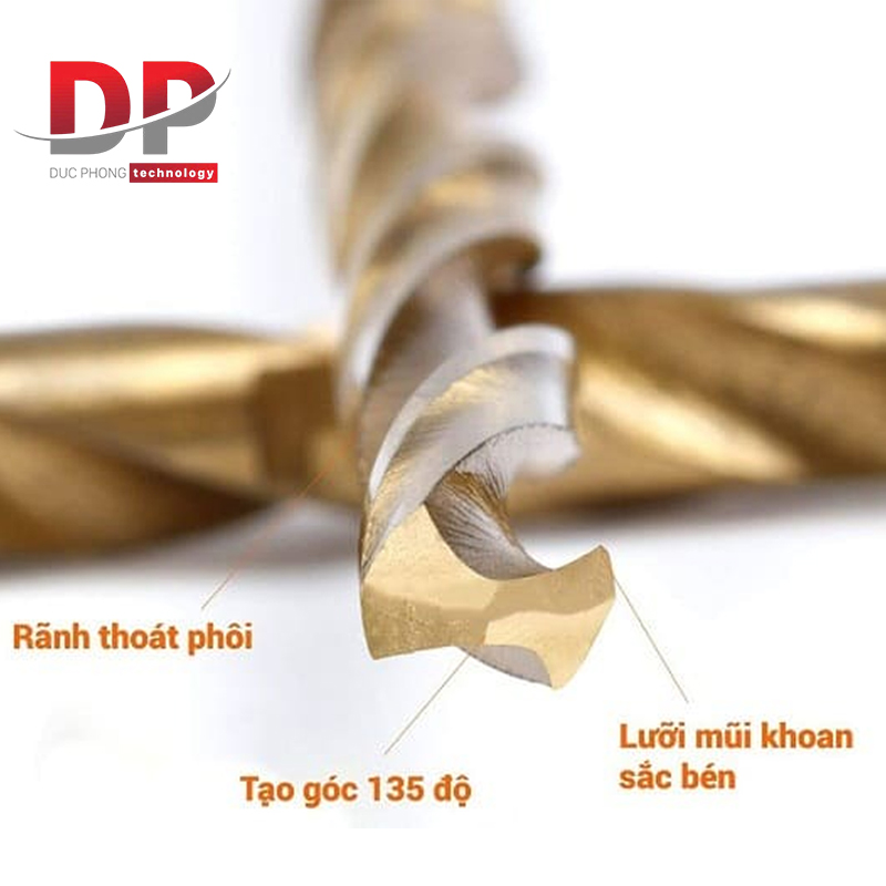 Cận cảnh đầu mũi khoan inox với góc khoan 135 độ