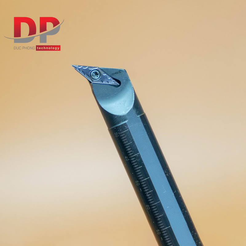 Chip tiện móc lỗ