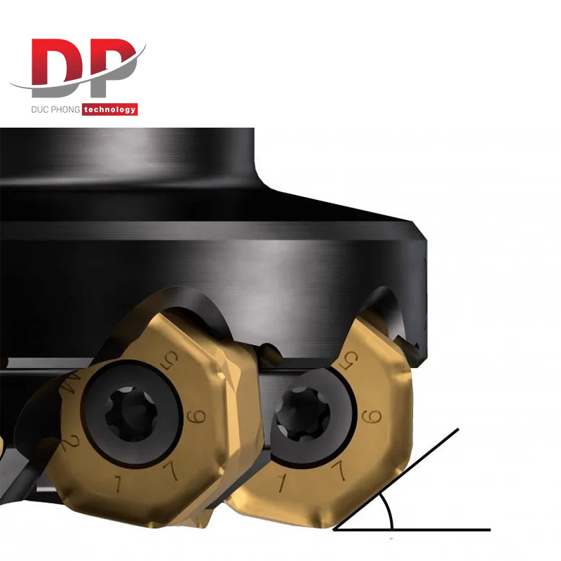 Góc cắt của dao phay mặt đầu trong gia công